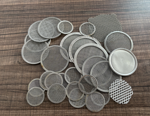 Maille métallique en acier inoxydable et en laiton à bord enveloppé, résistante, pour la filtration industrielle - Product Image 3