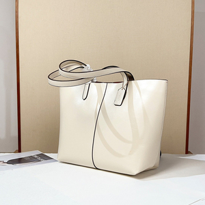 <span class=keywords><strong>Sac</strong></span> à main de luxe pour <span class=keywords><strong>femme</strong></span>, tendance et élégant, en cuir, grande capacité, <span class=keywords><strong>noir</strong></span>, vente en gros, collection 2026 - Product Image 5