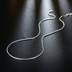 Collana a Catena Serpente in Ottone Placcato Argento Larghezza 1MM, Vendita all'Ingrosso, per Donna e Uomo, Gioielli alla Moda - Product Image 3