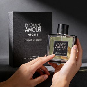 Flower of Story 100ml Profumo Maschile con Fragranza Legnosa, Confezione Regalo di Lusso, Spray EDP a Lunga Durata per Uso Quotidiano, Ufficio, Feste, Affari - Product Image 1