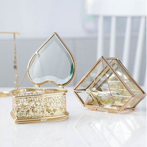 New <span class=keywords><strong>Acrylic</strong></span> hình trái tim trong suốt Hộp Nhẫn Cưới Nhẫn bao bì hộp đồ trang sức gia đình lưu trữ hộp - Product Image 6