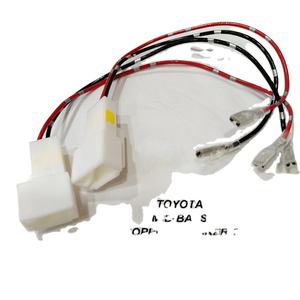 1 paire d'adaptateurs de connecteur de câblage de haut-parleur de voiture pour Chevrolet Isuzu Suzuki pour utilisation d'amplificateurs radio stéréo Crossovers - Product Image 2