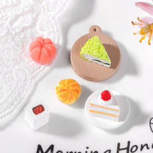 Figurines miniatures DIY, mini-aliments simulés, gâteau de l'heure du thé, burger, mini-artisanat en résine pour la décoration de café, restaurant, bureau, maison - Product Image 5