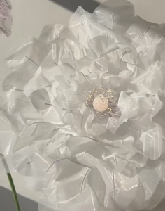 Fiore Elettrico Bianco Premium a 48 Petali con Apertura Motorizzata LED per Decorazioni di Matrimoni ed Eventi - Product Image 2
