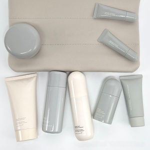 Set Originale <span class=keywords><strong>per</strong></span> la Cura della Pelle: Detergente <span class=keywords><strong>Viso</strong></span> all'Ananas, Spray Idratante, Tonico <span class=keywords><strong>Viso</strong></span>, Kit da Viaggio <span class=keywords><strong>per</strong></span> la Cura della Pelle, <span class=keywords><strong>Cosmetici</strong></span> - Product Image 5