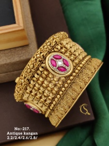 Nueva colección de pulseras y brazaletes de joyería de moda para mujer de proveedor indio a precio mayorista - Product Image 5