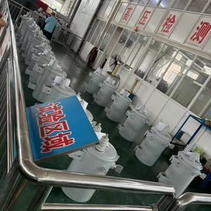 Transformateur monophasé immergé dans l'huile Dingxin 13,<span class=keywords><strong>2</strong></span> kV 13,8 kV 10 kVA, garantie de <span class=keywords><strong>2</strong></span> ans, prix pour une utilisation extérieure, faible perte, haute performance - Product Image 2