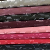 Rouleau de tissu PU noir 0.8mm effet 3D camouflage lisse écologique Faux cuir