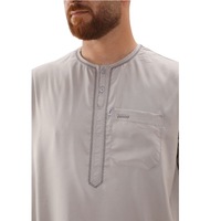 Robes à manches courtes pour hommes européens et américains Robes arabes transfrontalières Vente en gros de vêtements grande taille Robes d'été brodées pour adultes
