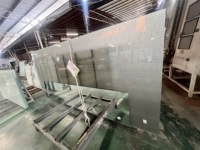 Panneaux de verre trempé cannelé de 7 mm et 10 mm, verre de sécurité découpé sur mesure pour les systèmes de cloisons de bureaux de luxe