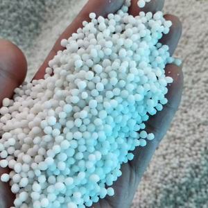 ปุ๋ยผสม NPK ละลายน้ำเร็วแบบผงสำหรับการเกษตร ใช้กับผักและผลไม้ ขายส่ง - Product Image 3