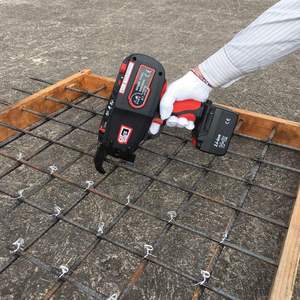 เครื่องมัดเหล็กเส้น Kowy รุ่น RT528 ใช้แบตเตอรี่ลิเธียมไอออน 18.5V แบบอัตโนมัติเต็มรูปแบบ ระดับมืออาชีพ - Product Image 2