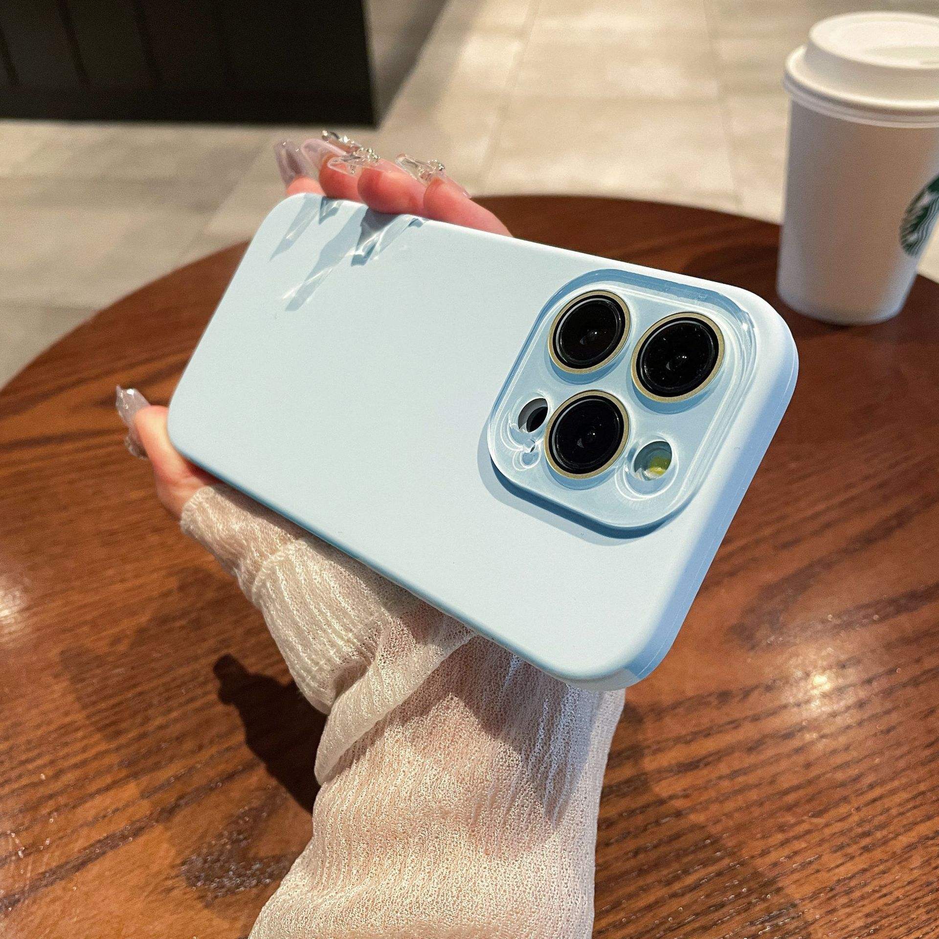 สีน้ำเงินระยะไกล