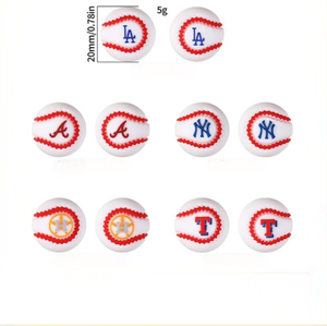 Venta al por mayor de cuentas focales sueltas de PVC y silicona 3D, redondas, de grado alimenticio, con diseños de equipos de béisbol, deportivos, de anime y NF-L, para la fabricación de pulseras, bolígrafos y joyas - Product Image 2