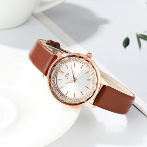 Relojes de pulsera con diseño de cielo estrellado para mujer, estilo INS para estudiantes, correa de cuero, relojes de cuarzo al por mayor - Product Image 2