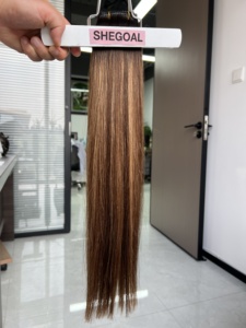 Riduci i tempi di applicazione <span class=keywords><strong>con</strong></span> le extension per capelli a doppio strato ad alta densità, versione 2, <span class=keywords><strong>con</strong></span> trama cucita a mano. - Product Image 2