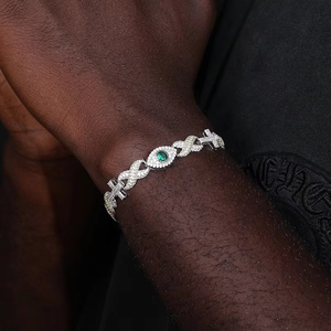 Pulsera de Cadena Cubana con Dije de Diamante Moissanita Estilo Cruz Infinita, de Moda, para Mujer y Hombre, Regalo Perfecto para Estilo Urbano - Product Image 3
