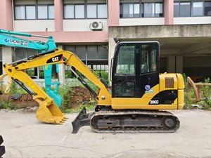 Mini-excavatrice Caterpillar d'occasion 306D (2014) - Poids en ordre de marche de 6 tonnes - Capacité de la benne de 0,22 m³ - À vendre - Product Image 3