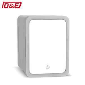 Vente en gros Mini réfrigérateur 4L 8L Maquillage personnalisé Mini réfrigérateur beauté portable <span class=keywords><strong>pour</strong></span> cosmétiques - Product Image 2