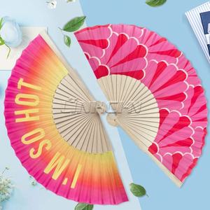 Abanicos plegables de madera hechos a mano de estilo europeo y español Artesanías de madera de color personalizado para regalo - Product Image 1