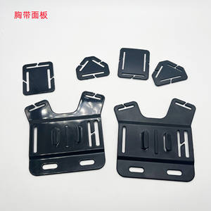 Set de Accesorios Grandes de Plástico para GoPro/DJI: Panel de Correa para Pecho y Soportes para Cámara de Acción con Paquete de Placas Triangulares y Cuadradas de 3 Piezas - Product Image 1