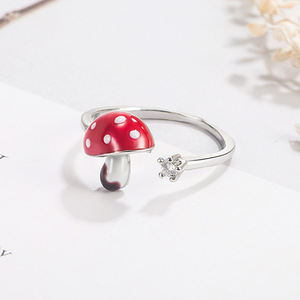 Bague champignon vintage inspirée de Bobo Natura pour femmes Dainty Red Fly Agaric Mushrooms Good Luck Wedding Jewelry - Product Image 2