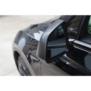 Coque de rétroviseur pour Tesla Model Y, protection et décoration des rétroviseurs extérieurs (motif carbone brillant) - Vente flash - Product Image 4
