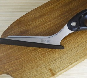 Tijeras para Pizza Antiadherentes con Protector de Servidor y Logotipo Personalizado al por Mayor - Product Image 5