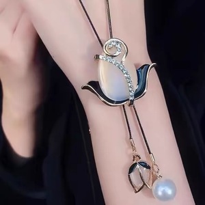 Tulip Sweater Chain Zinc Alloy Flower Shape Long Necklace For Autumn Winter Jewelry - Product Image 1