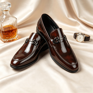 Mocassini di Lusso Horsebit da <span class=keywords><strong>Uomo</strong></span> in Pelle Verniciata Marrone Scuro, <span class=keywords><strong>Scarpe</strong></span> Eleganti con Finitura a Specchio, Slip-on Formali per Gentiluomini, Novità 2026 - Product Image 2