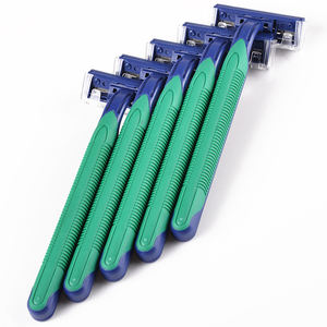 Max Fabriek 2025 Hot-Selling Plastic Hotel Wegwerp Triple Rvs Mes Recht Scheren Veiligheid Kapper Scheermes Voor Mannen - Product Image 6