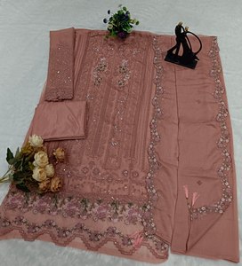 Ensemble de salwar kameez en rayonne brodée avec motif floral pour femmes, tenue de mariage traditionnelle style Inde Pakistan - Product Image 1