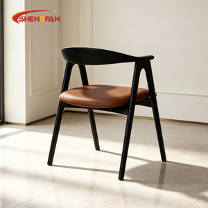 Sedie da Pranzo di Lusso in Stile Nordico, Struttura in Legno di Frassino Nero con Braccioli, Rivestimento in PU per Hotel e Appartamenti - Product Image 3
