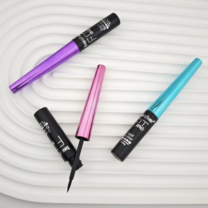 Delineador Líquido Romántico con Diseño Floral, Fórmula Mineral Natural, Resistente al Agua, Secado Rápido, Larga Duración, a Prueba de Manchas, Maquillaje para Ojos, Marca Privada - Product Image 2