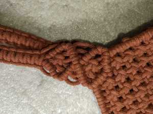 Sac bohème pour femme fait main au crochet, motif géométrique, fermeture à bouton, usage quotidien, sans bandoulière, marron - Product Image 3