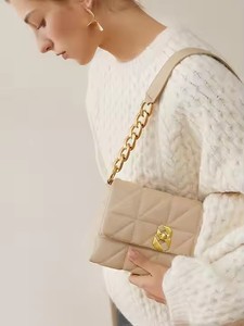 Factory High Quality Women's Summer Leather <b>Handbag</b> Dress Style Underarm Chain Bag <b>Pearl</b> Decoration Portable PVC Spring Autumn - Product Image 6