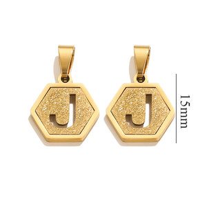 Amuleto con Letras del Alfabeto Hexagonales |   Colgante de Letra Inicial Recortada con Brillo, Chapado en Oro PVD de 18K sobre Acero Inoxidable |   Hipoalergénico, Impermeable - Product Image 6