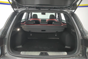Auto Usado, SUV Híbrido Ligero de 48V con Bajo Kilometraje y ADAS L2, Geely ICON 2020 1.5TD DCT I9 BSG - Product Image 6