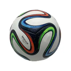 Brésil 2014 Match de Football Officiel Football en Cuir sans Couture Haut de Gamme 5 Taille Logo Personnalisé BRAZUCA