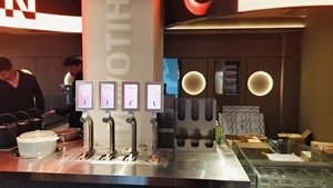 Máy bán hàng tự động pha cà phê sữa lạnh - Product Image 2