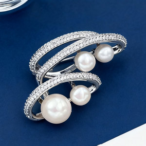 Fashion Brooch Women's Star Shape Freshwater Pearl Zircon Micro Inlay Geometric Openwork Party Jewelry Zinc Alloy XC07458 - Product Image 4