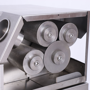 Presse à jus de canne à sucre électrique professionnelle à 4 rouleaux en acier inoxydable, facile à nettoyer, pour usage commercial - Product Image 4