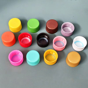28MM <b>Cap</b> Vented Thread Design PP <b>Plastic</b> <b>Cap</b> TPE Silicone Inside for Carbonated Drinks - Product Image 2