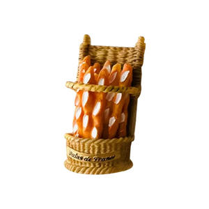 Aimant <span class=keywords><strong>de</strong></span> réfrigérateur en résine en forme <span class=keywords><strong>de</strong></span> monuments <span class=keywords><strong>de</strong></span> Paris personnalisés, décoration personnalisée avec des points <span class=keywords><strong>de</strong></span> repère <span class=keywords><strong>de</strong></span> Paris, fabriqué à la main en France - Product Image 3