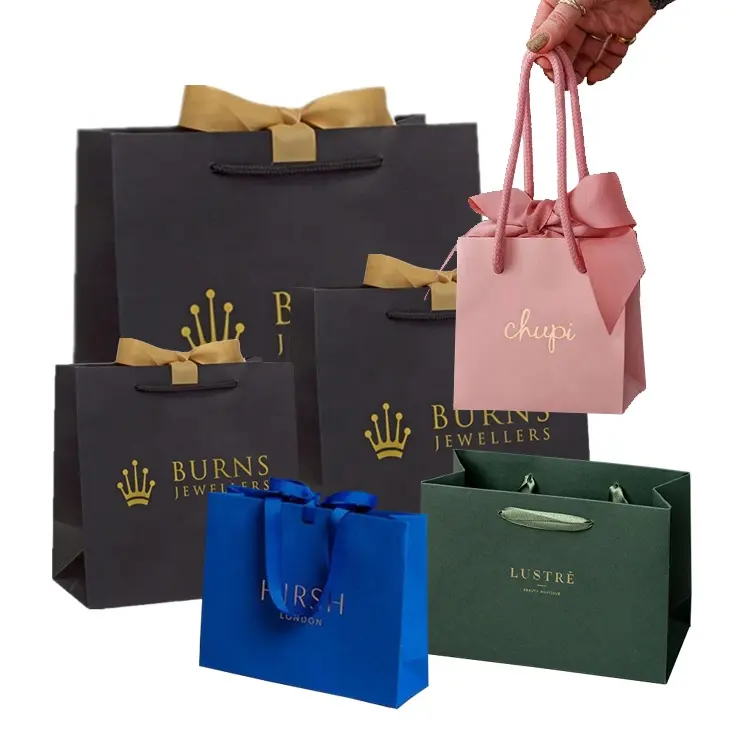Benutzer definierte Günstige Band Griff Schmuck Kosmetische Geschenk Kleidung Einkaufen Verpackung Papiertüte Für Kleidung Luxus Papiertüten mit Logo