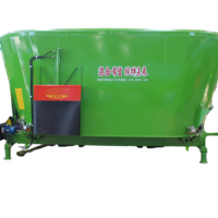 Nouveau mélangeur vertical YMT 20m3 en acier à haute teneur en manganèse TMR avec protection contre les surcharges et verrou de sécurité pour les exploitations bovine et ovine, remorqué par un tracteur