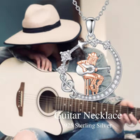 Collier Pendentif Guitare Lune en Argent Sterling 925 en Gros, Bijoux Musicaux Célestes Personnalisés avec Pavé de Zircons Cubiques pour Femme