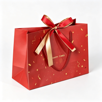 Bolsa de Regalo al por Mayor con Logotipo Impreso en Dorado y Lazo de Satén para Regalos Navideños, Compras y Empaque Promocional de Marca