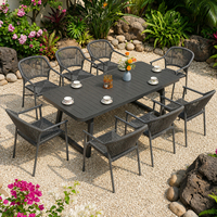 Set Makan Luar Ruangan Komersial FLD1039 dengan Meja Pedestal dan 4 Kursi Rotan PE untuk Restoran, Kafe, dan Teras