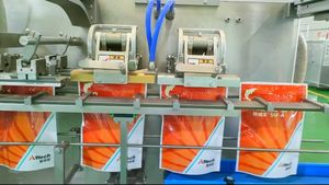 เครื่องบรรจุถุงซิปพลาสติกแนวนอนอัตโนมัติความเร็วสูงผ่านการรับรอง CE อุปกรณ์ตัดบรรจุผงควบคุมแบบ PLC - Product Image 5